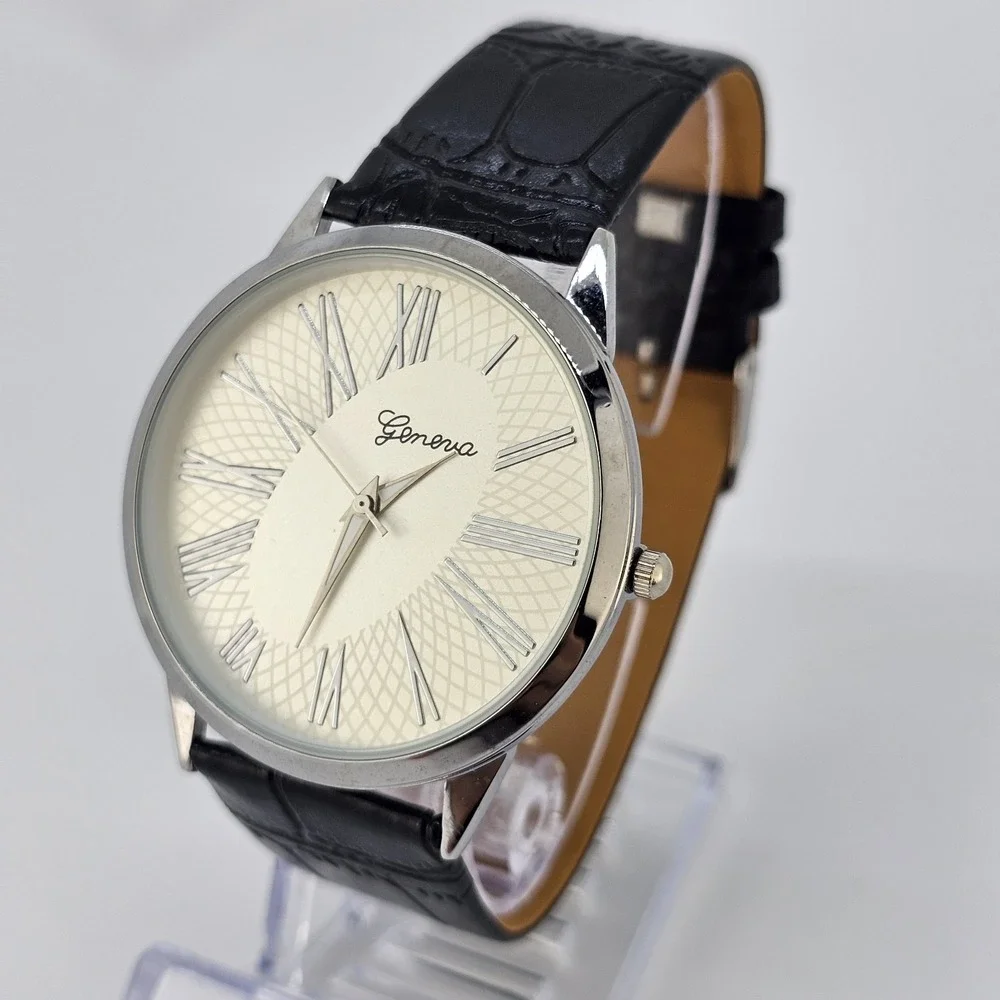 42MM Men's Watch‎ Roman Numerals Tan Dial Black Leather Bands New Battery